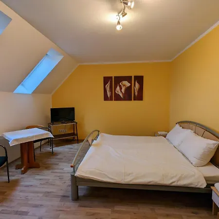 Weinloft Apartment *